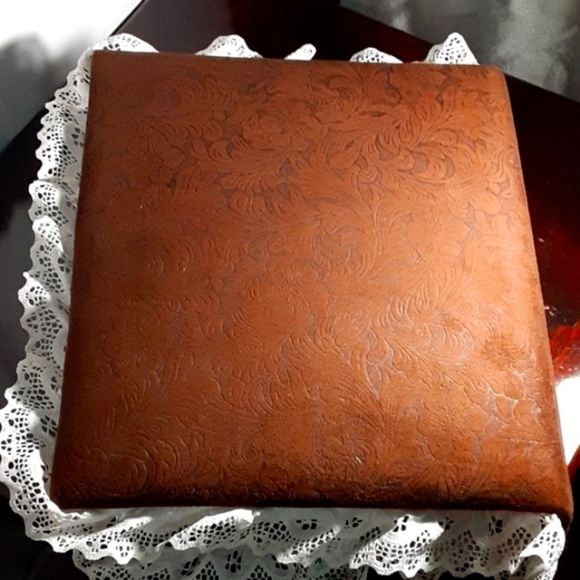 Vintage Hazelnut cloth photo album with lace 12×10in. Brand-NEW - Picture 8 of 9